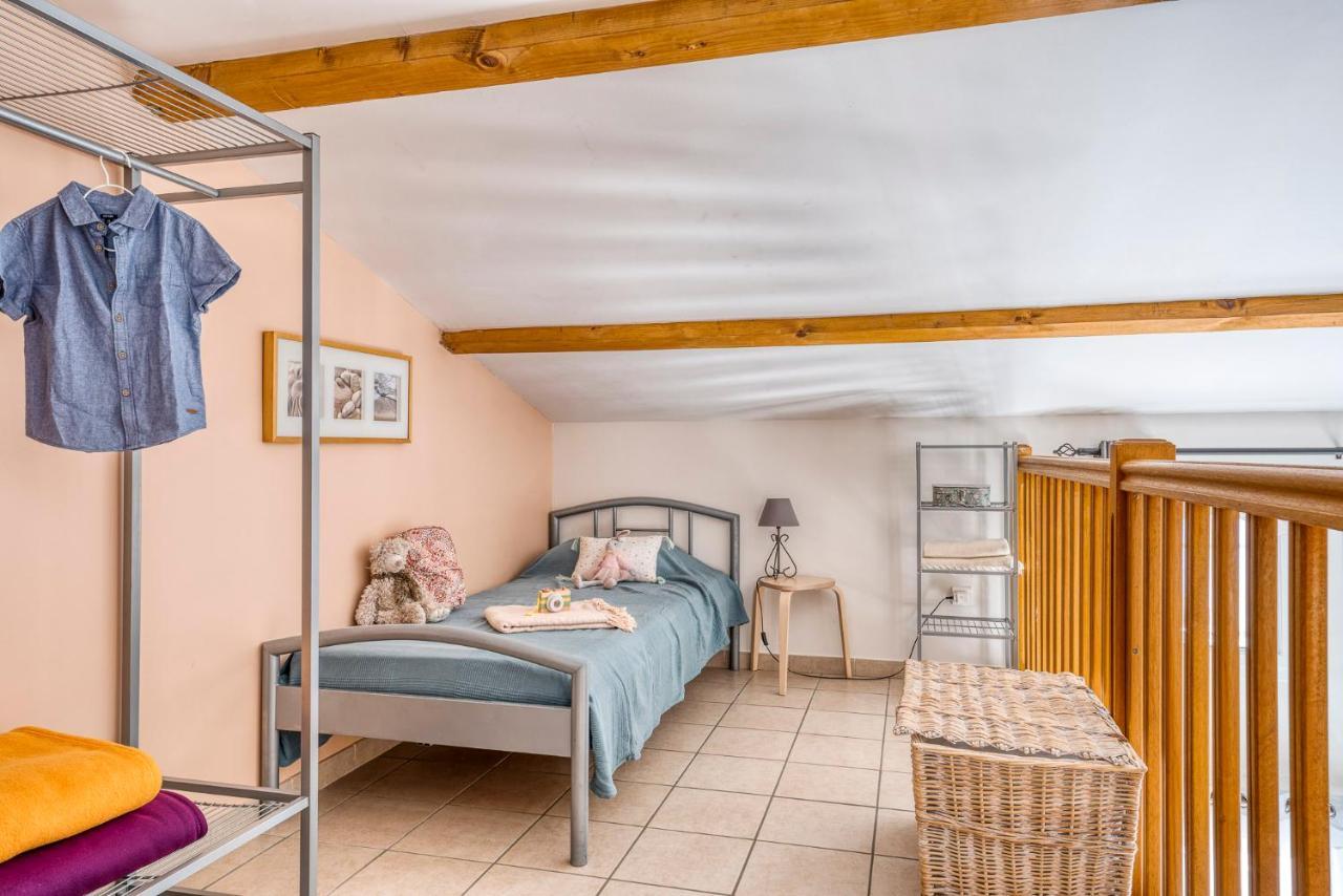Residence La Gabiniere Hyeres Exterior photo